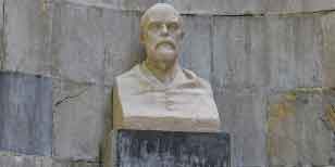 estatua leopoldo alas clarin